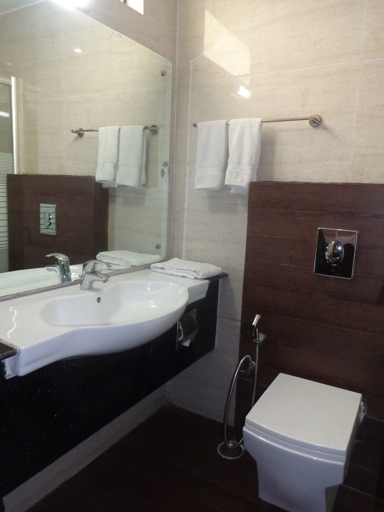 Evoke Lifestyle, Delhi Otel Yeni Delhi Dış mekan fotoğraf